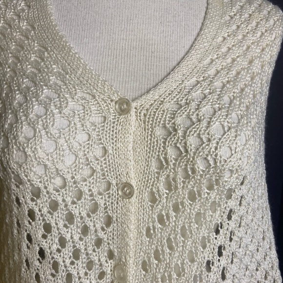 LuLaRoe one size Cream button up shawl- - Picture 3 of 5